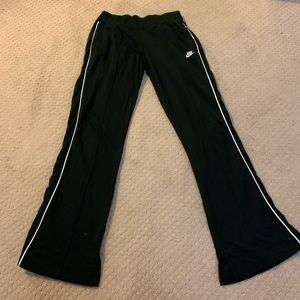 Nike Fit&Flare Sweatpants